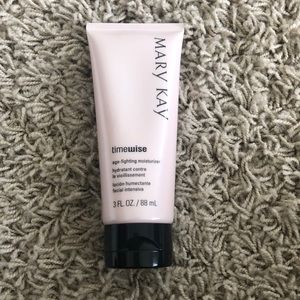 Mary Kay Timewise Moisturizer brand new